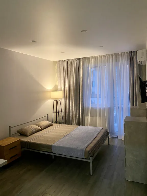 Студия на первой линии у моря в самом центре в доме бизнес-класса