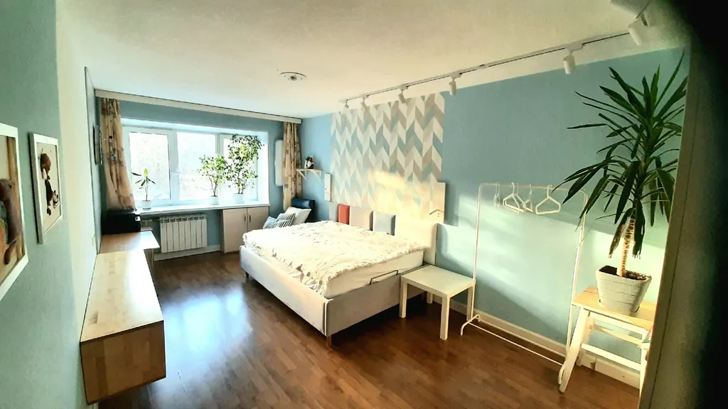 Изолированная комната в 7 минутах пешком от автовокзала