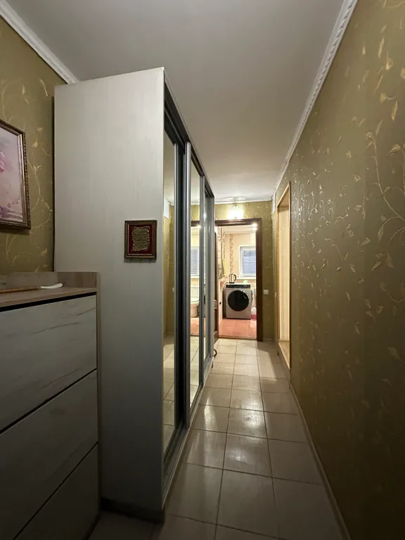 Дом под ключ с бассейном и стоянкой для авто на пл. Первомайской