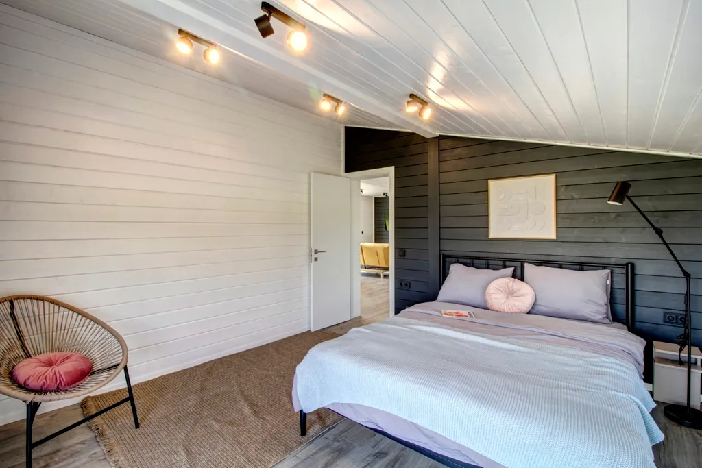 Дoм с видом на лec