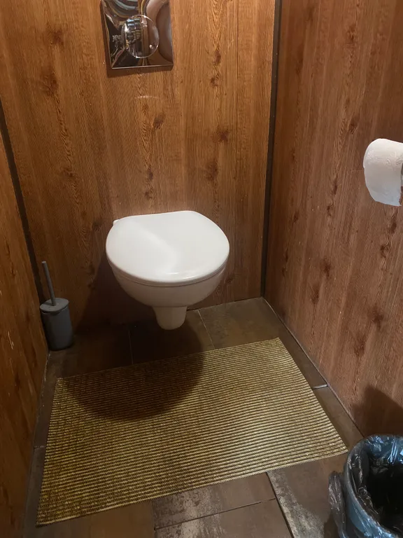 Дом у озера