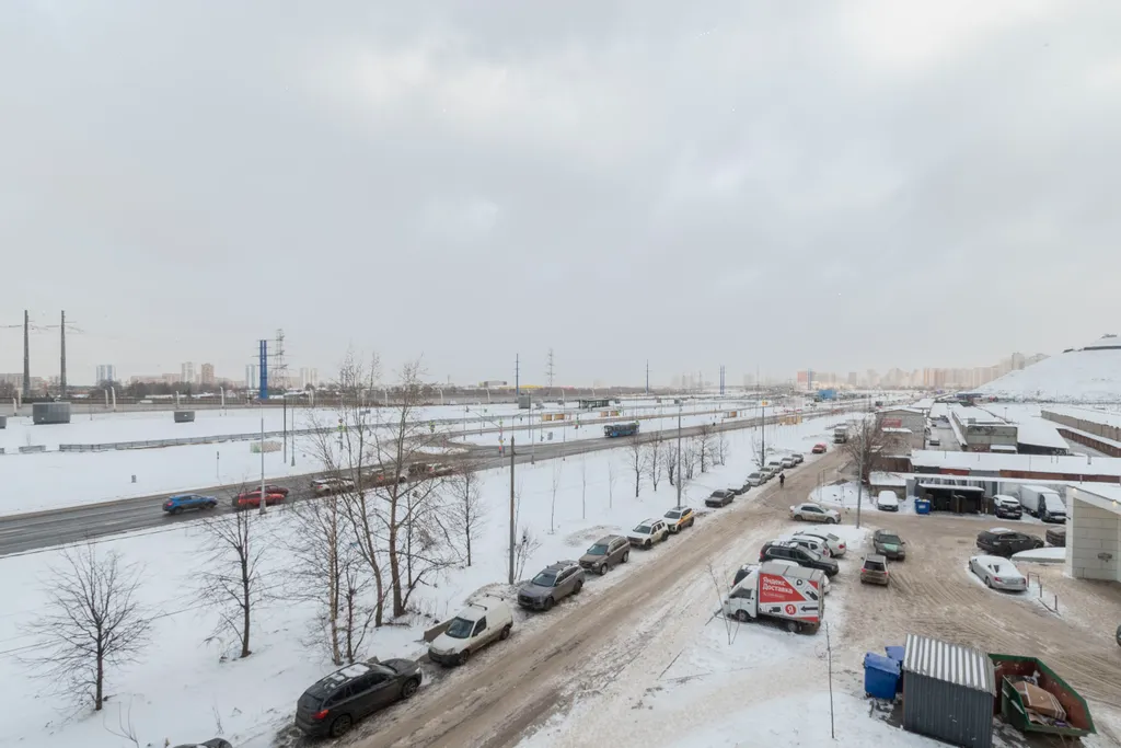 Студия у метро Лухмановская