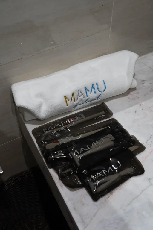 Уютный номер с 2 спальнями и баром, с видом во двор