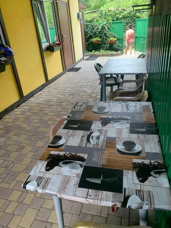 Уютный дворик