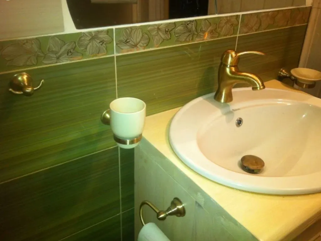 Тёплый коттедж в лесу