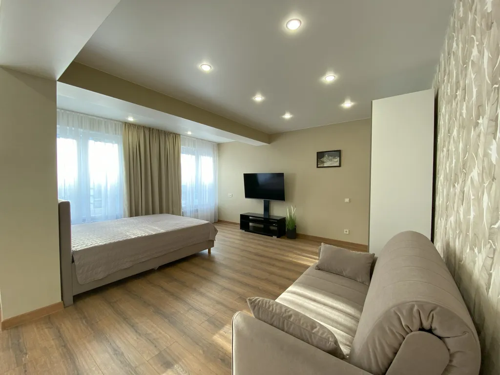 Шикарная 1-комнатная квартира на берегу моря