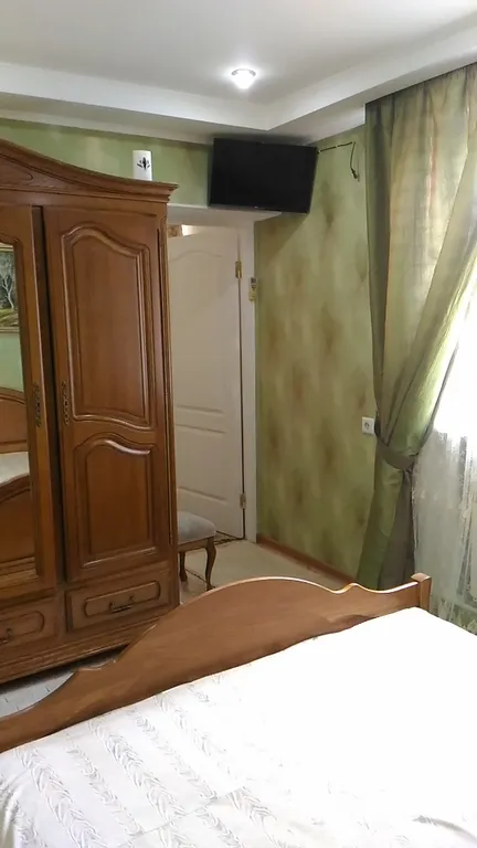 Коттедж Коттедж Улучшенный двухкомнатный — Евпатория