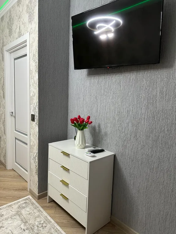 Уютная квартира в новом ЖК Яблоневый — аренда посуточно в Майкоп