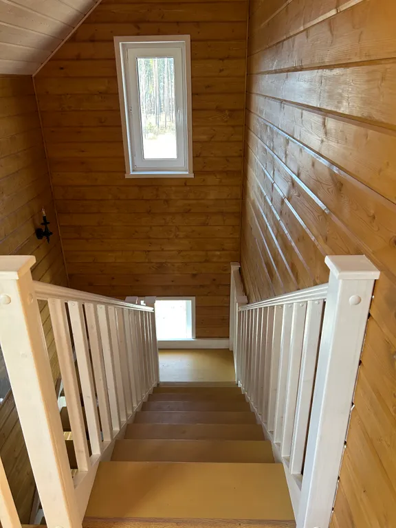 Дом в лесу с баней и видом на Волгу