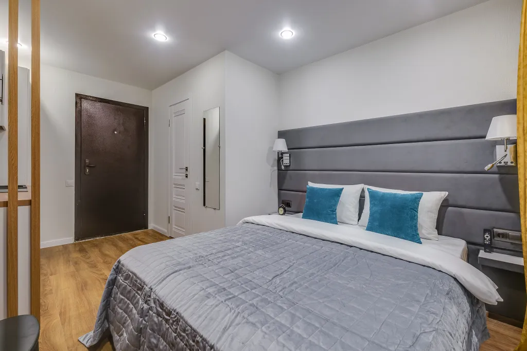 Квартира Стильные апартаменты у парка с озером — Санкт-Петербург