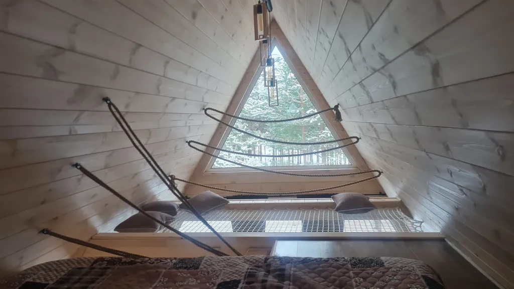 Домик в лесу Волчье логово