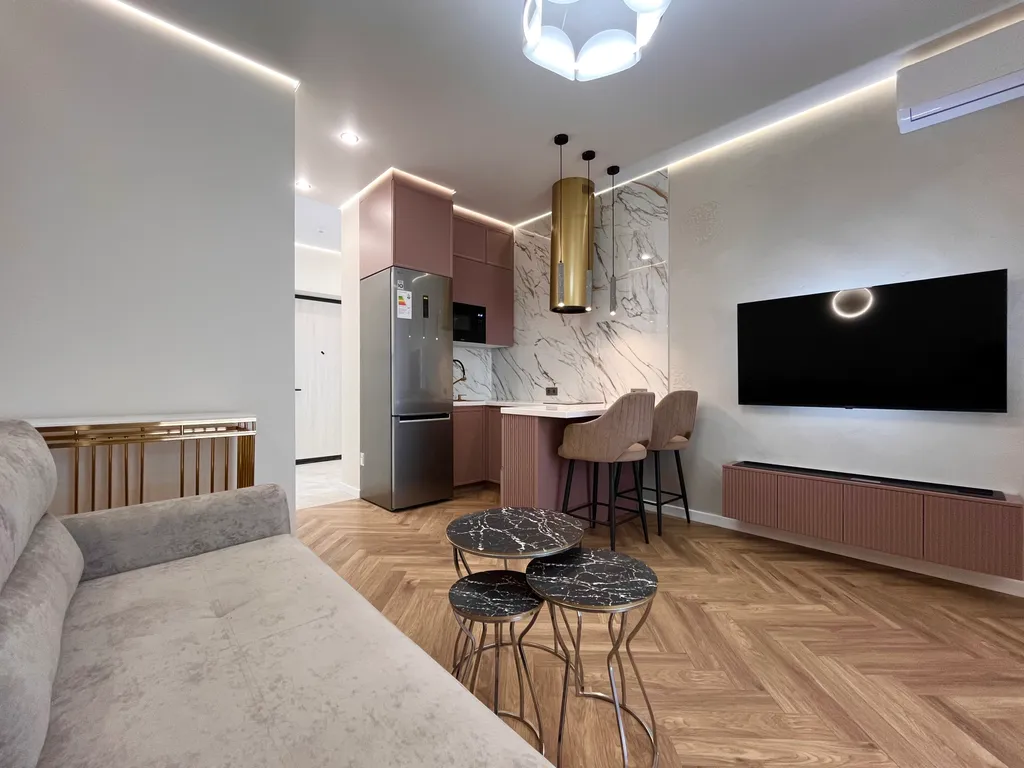 Новый ЖК «Меридиан Резиденс» центр города & питьевая вода в подарок