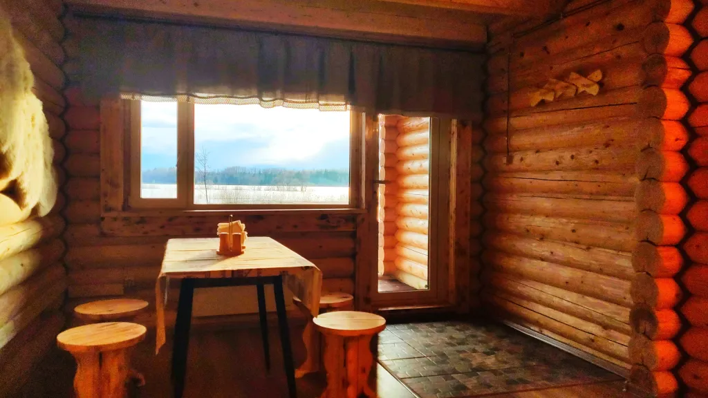 Коттедж Дом Теремок на берегу озера в Карелии с сауной — Верховье