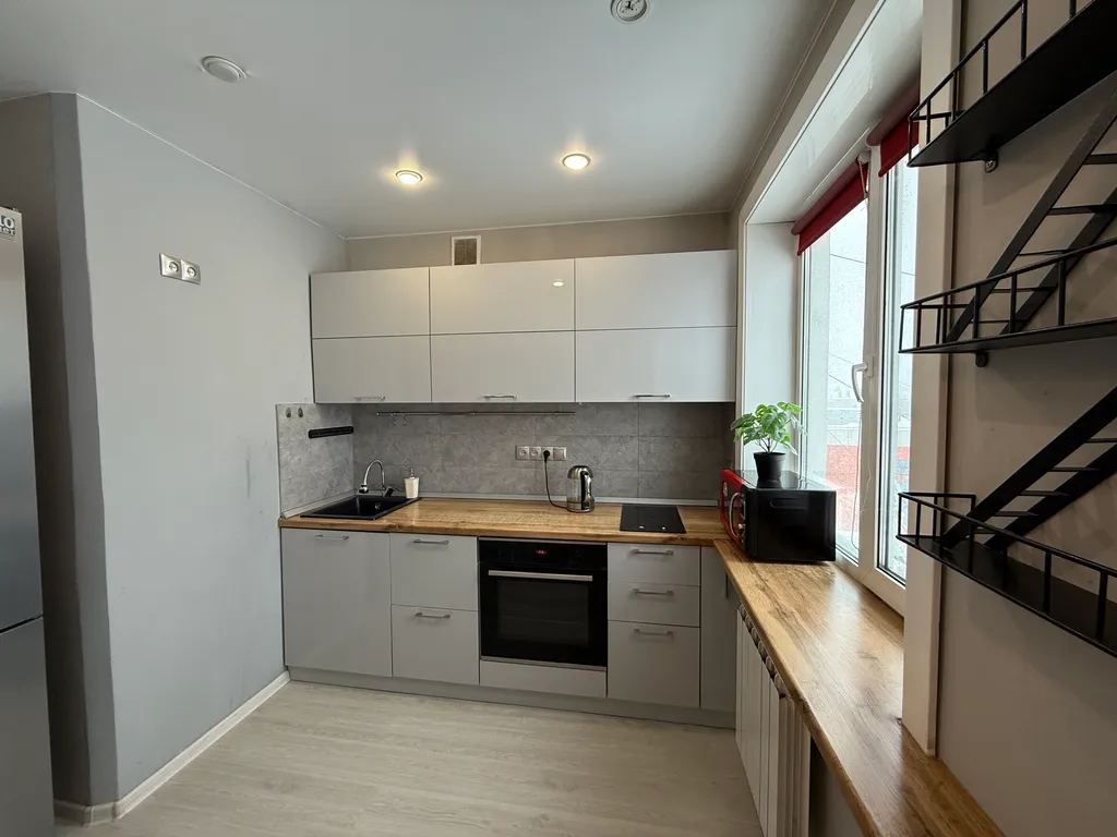 Квартира у сквера Анкудинова