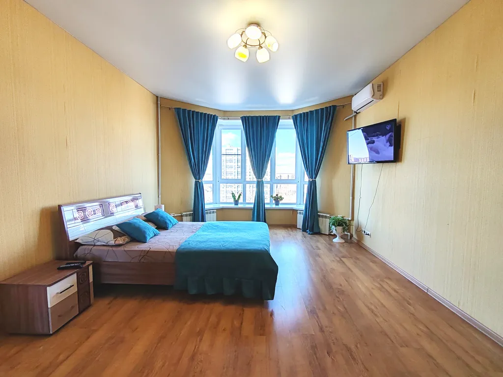 Уютная квартира рядом с МНТК им. Фёдорова