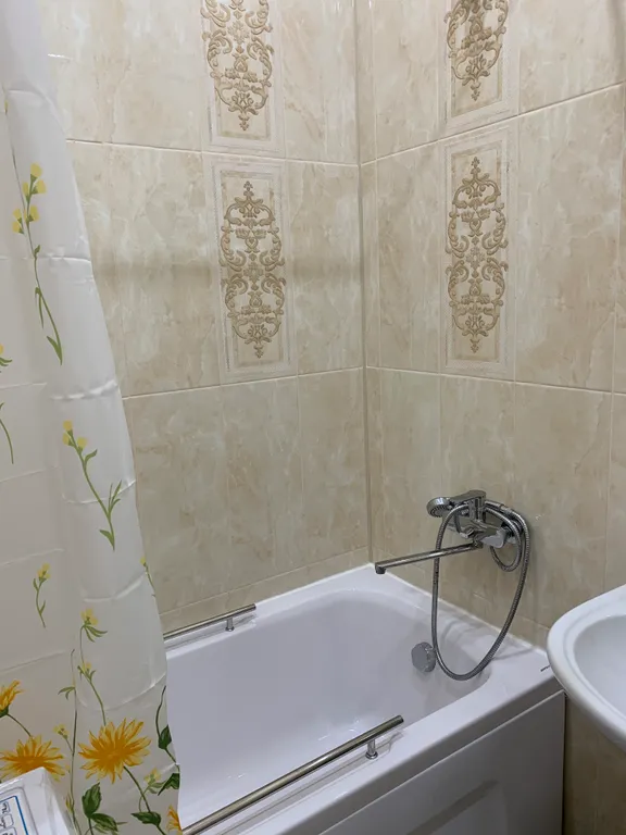 Однокомнатная просторная и светлая квартира