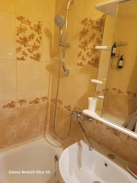 Просторная квартира с удобным местоположением