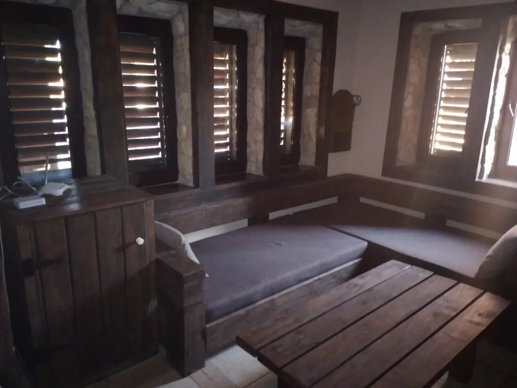 Замок у мыса Фиолент