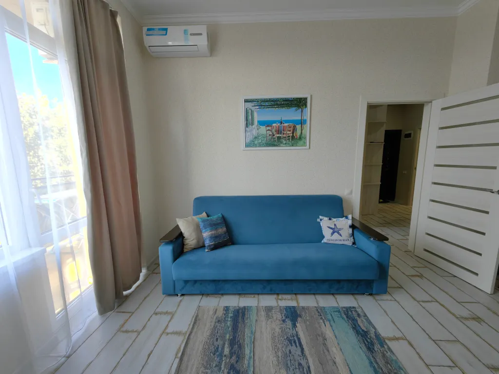 Квартира на первой береговой с видом на море