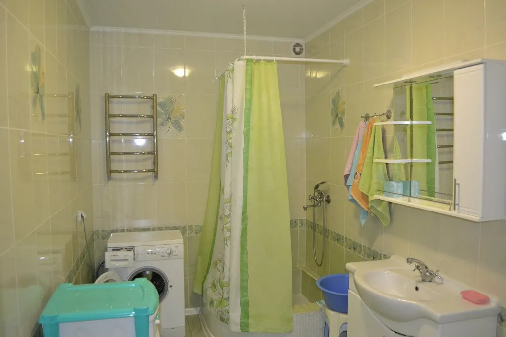 Двухкомнатный дом в санаторной зоне Евпатории