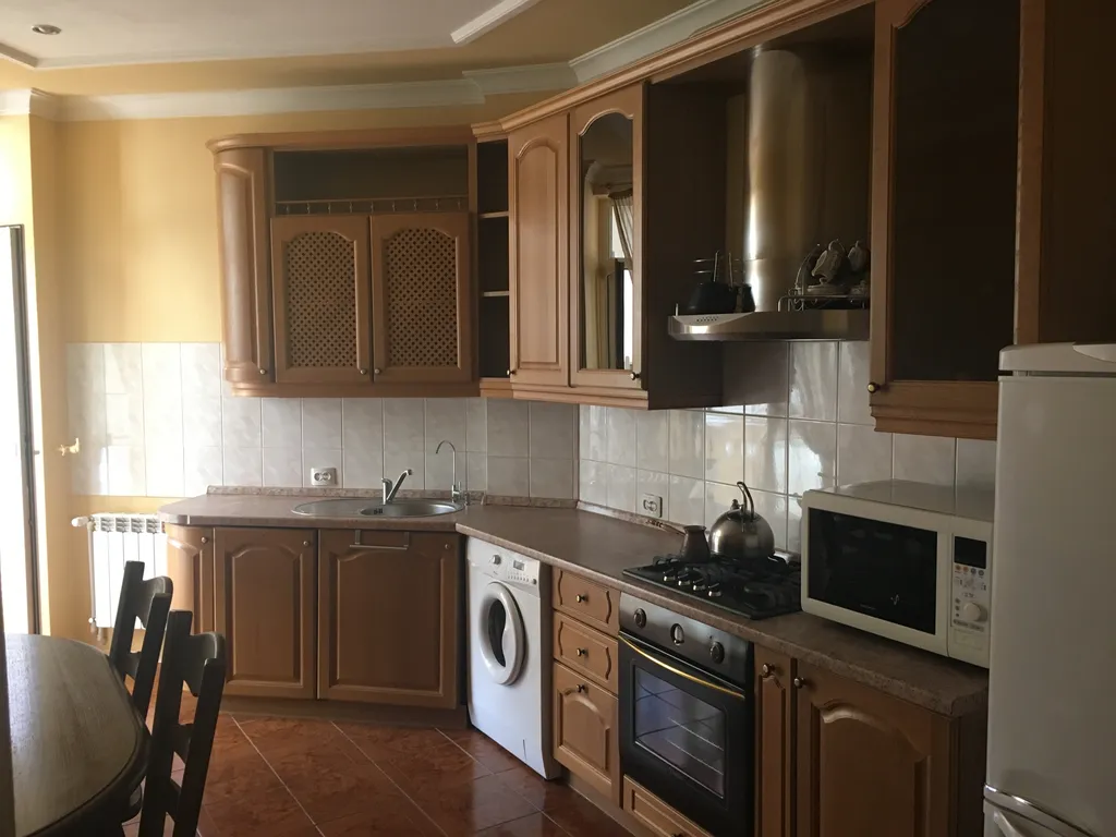 3-комнатная Квартира