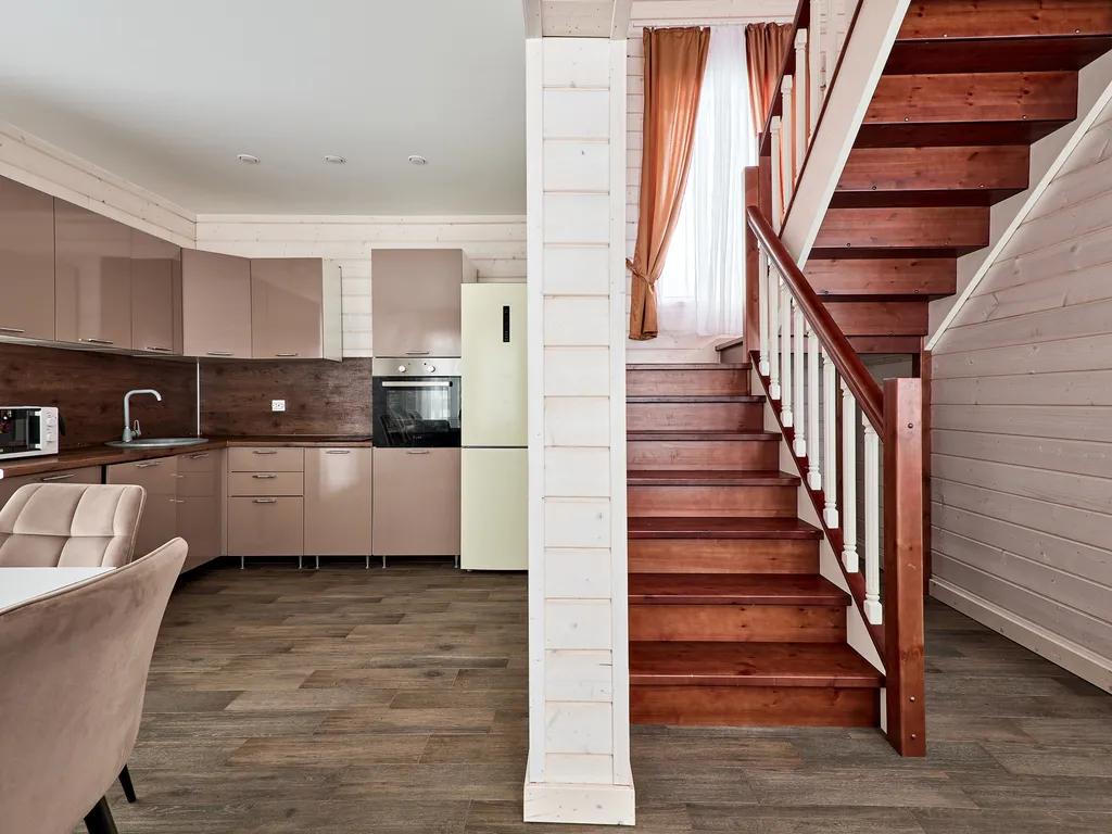 4-комнатный Дом