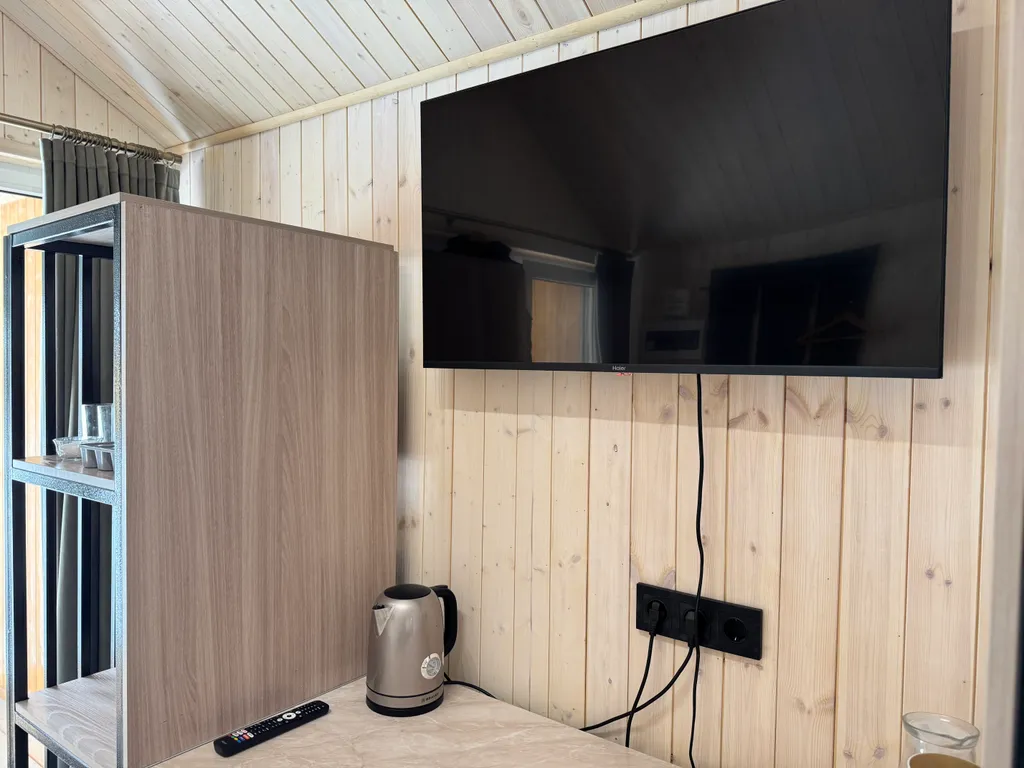 Дом с видом на сказочный лес