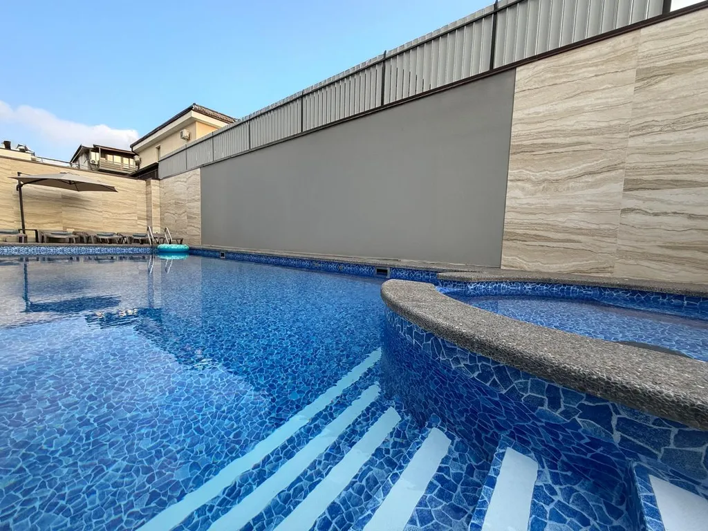 Шестиместный апартамент с террасой