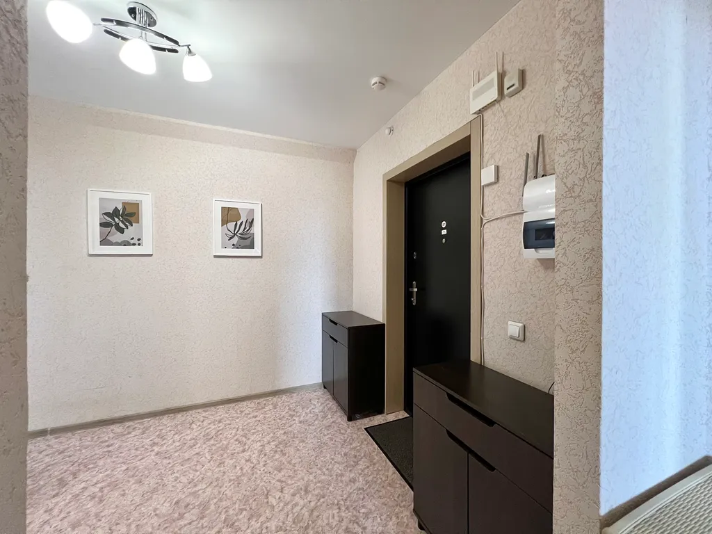 Видовая двухкомнатная квартира в тихом местечке