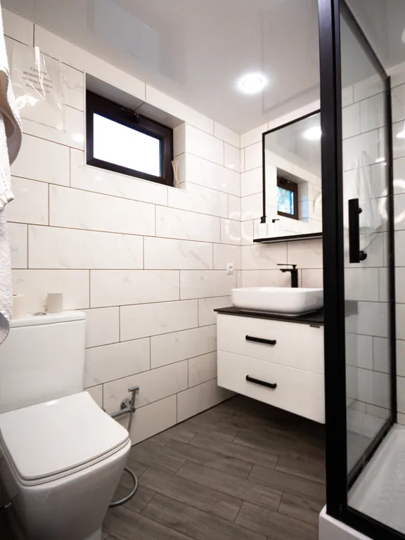 Апартаменты с горячим бассейном и видом на горы