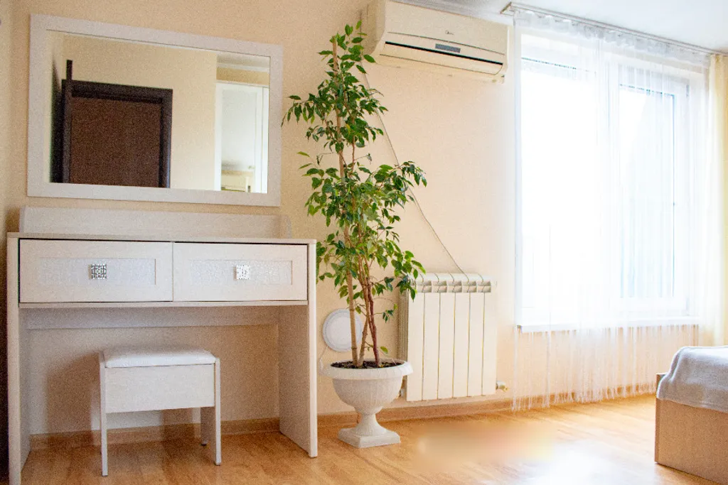 4-комнатная Квартира