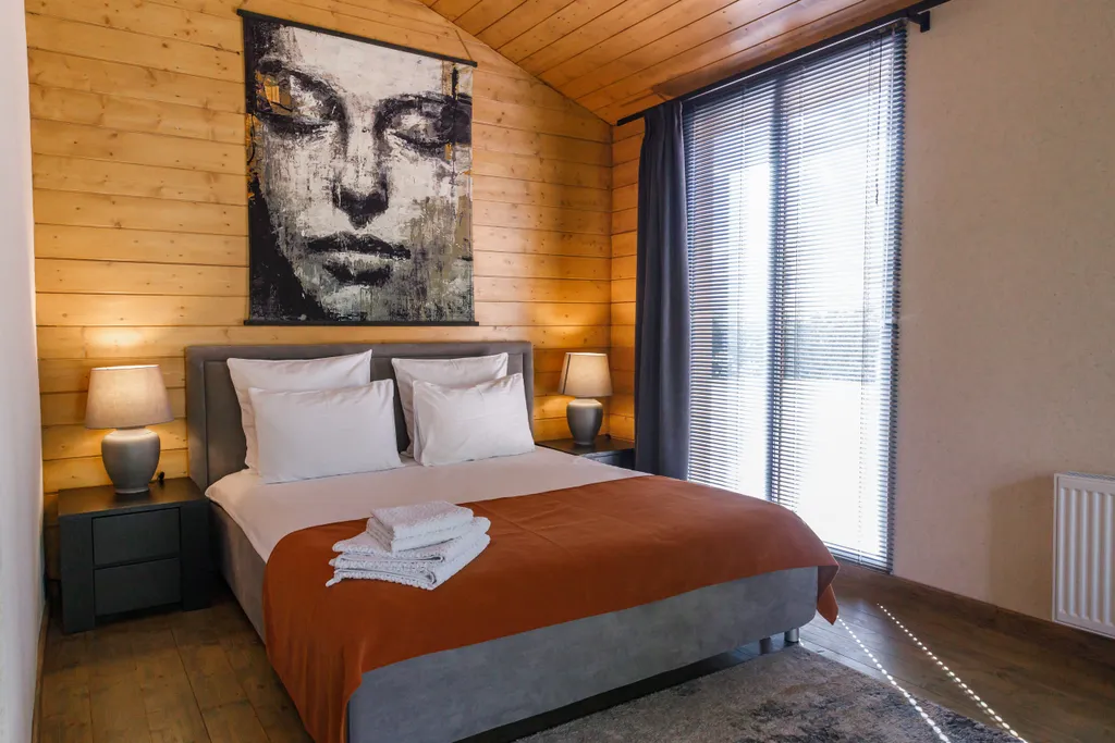 Коттедж у реки в центре Звенигорода