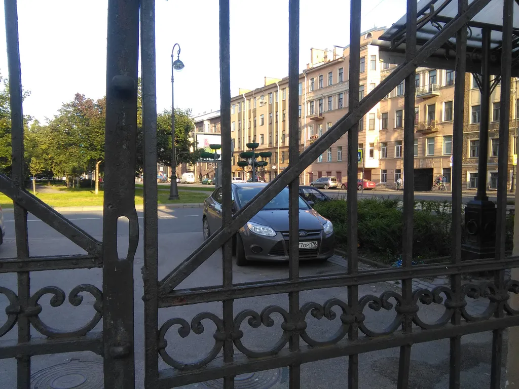 Апарт в 350 метрах от метро