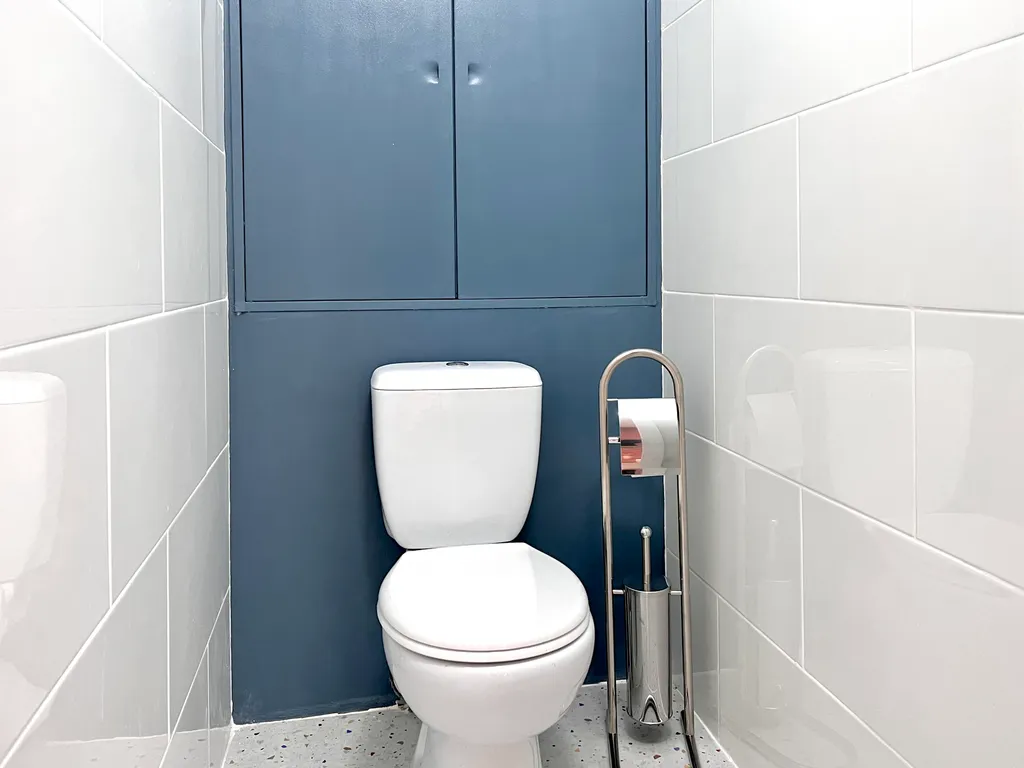 Стильная студия в стиле модерн вблизи парка Челюскинцев