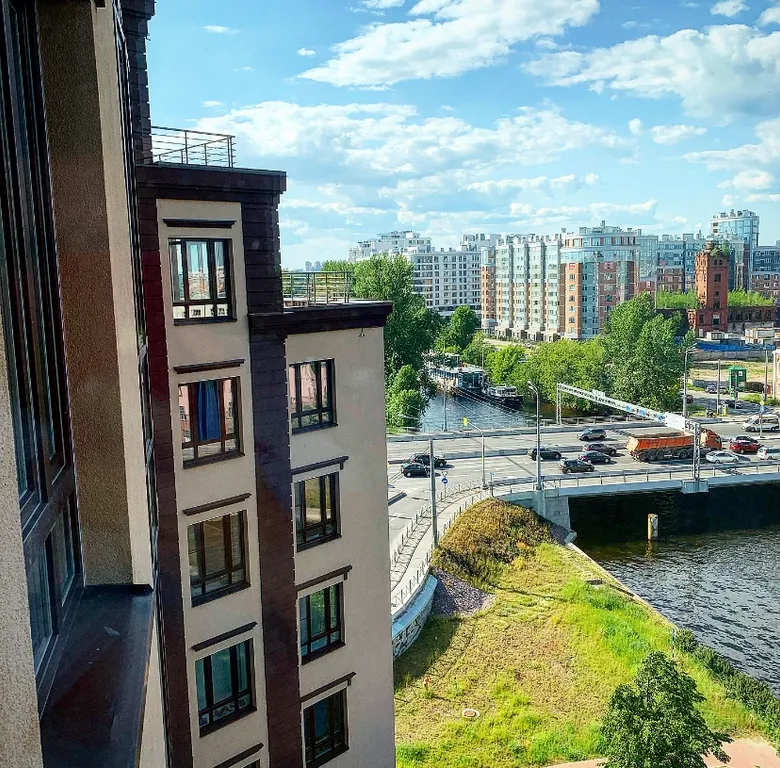 Элитная видовая люкс квартира с террасой дизайна R Cavalli