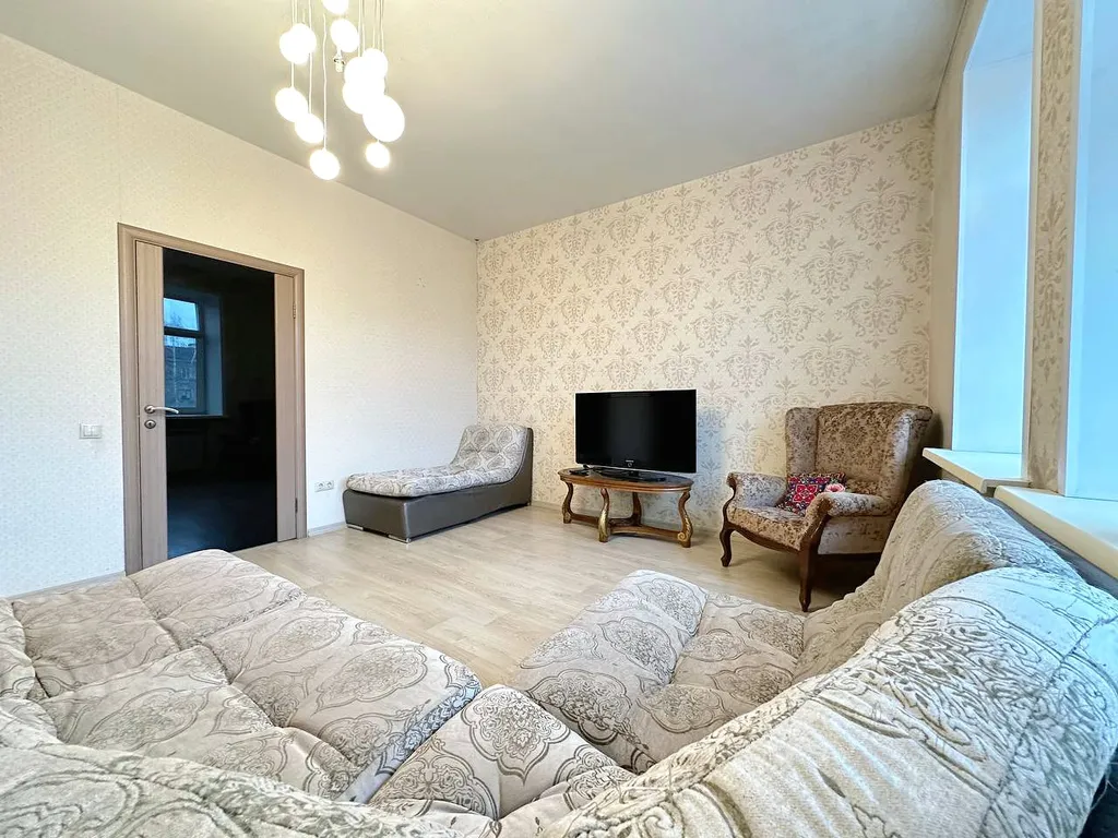 3-комнатная квартира в центре рядом с набережной