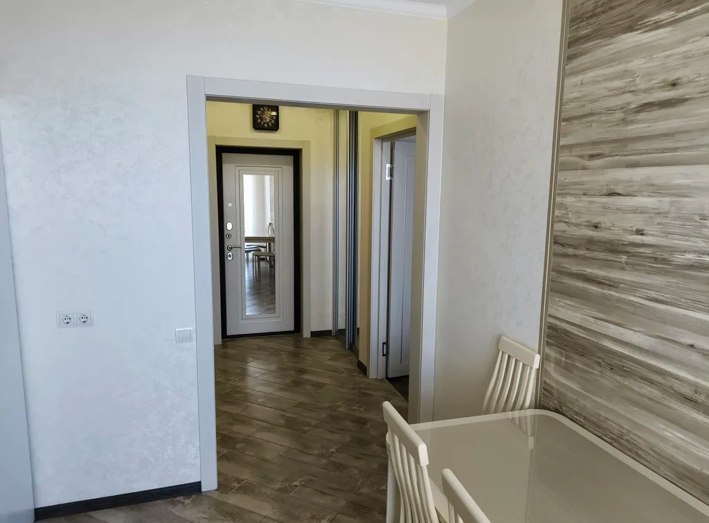 Отличная квартира с видом на море возле Факела