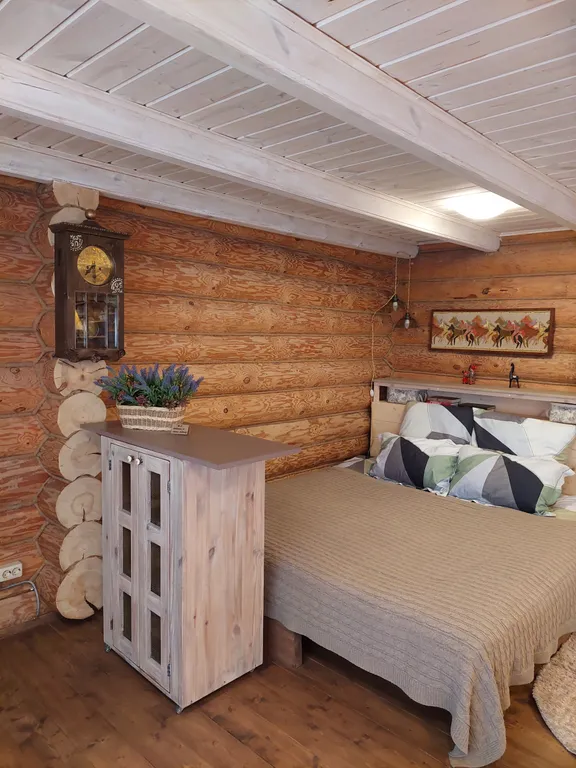 Уютный дом с баней рядом с рекой и лесом