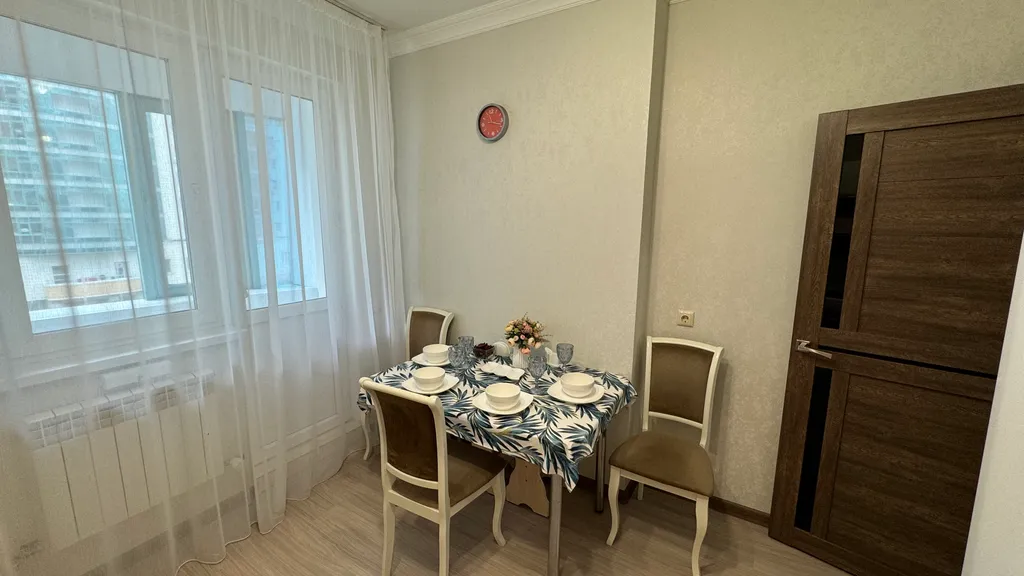 Двухкомнатная квартира в центре левого берега в новом ЖК Лазурный квартал