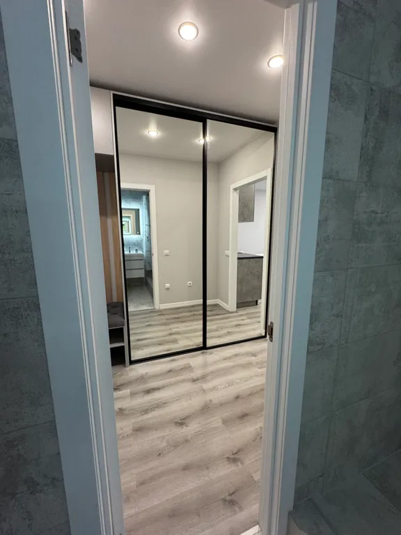 Уютная студия с видом на озеро