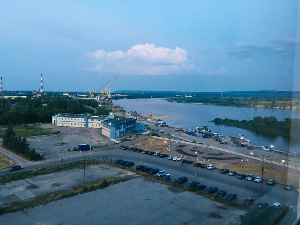 Уютная квартира на набережной с красивым видом из окна