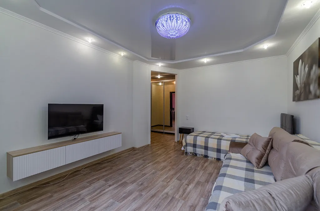 Добрая 2-комнатная в центре