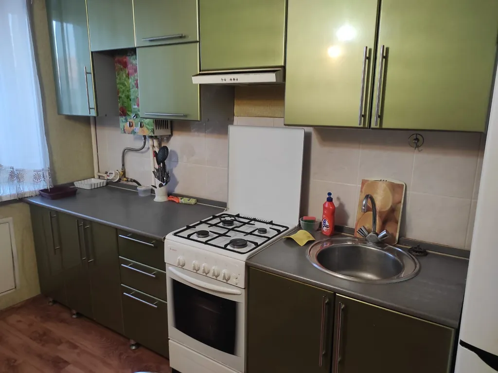 Уютная квартира — аренда посуточно в Лиски