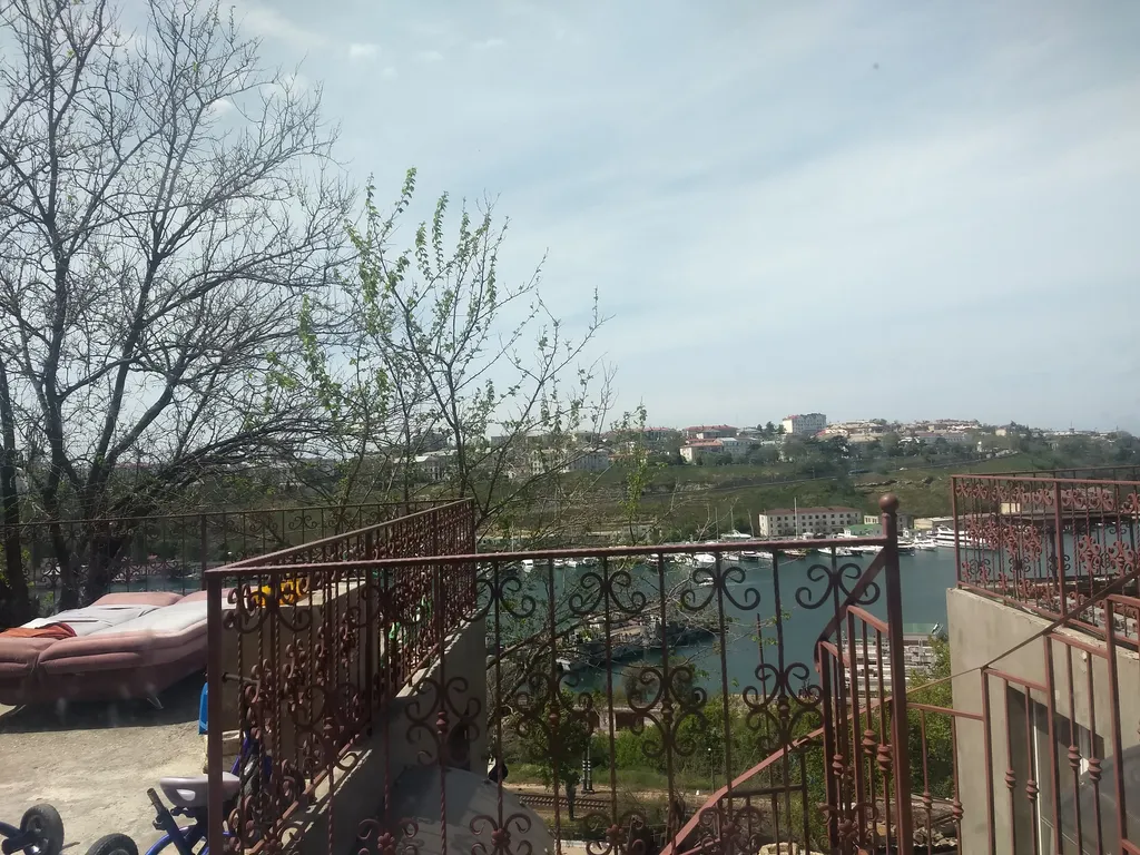 Студия с шикарным видом на бухту