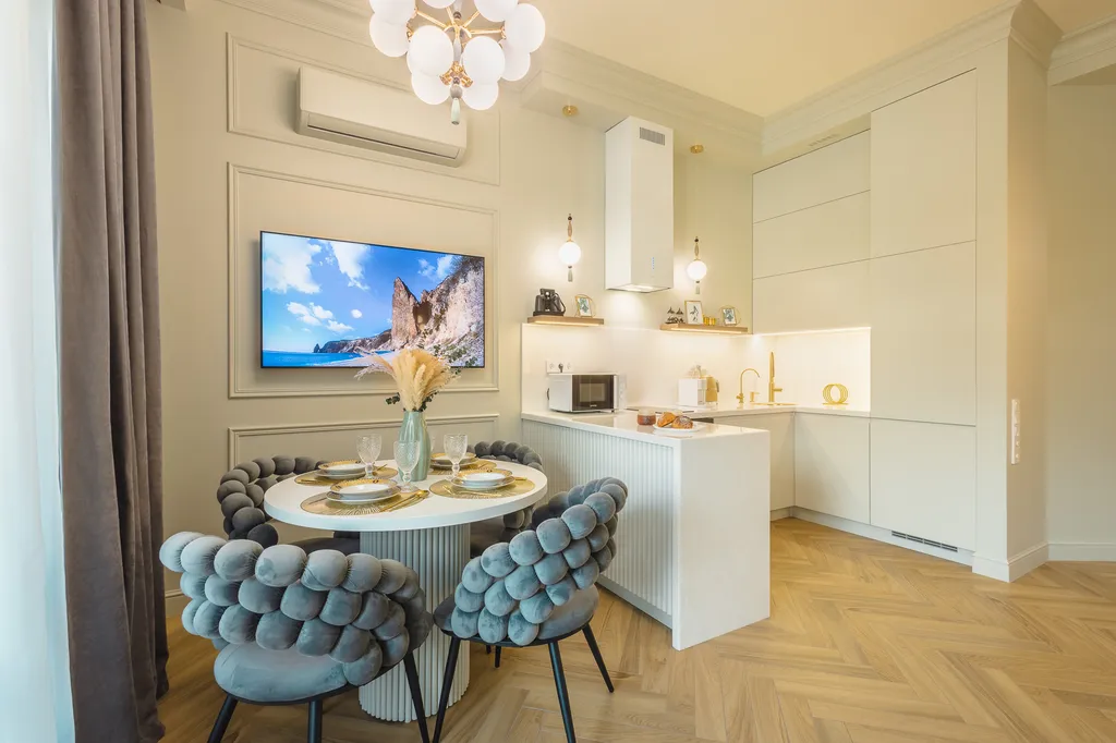 Сдается видовая квартира в центре Ялты!