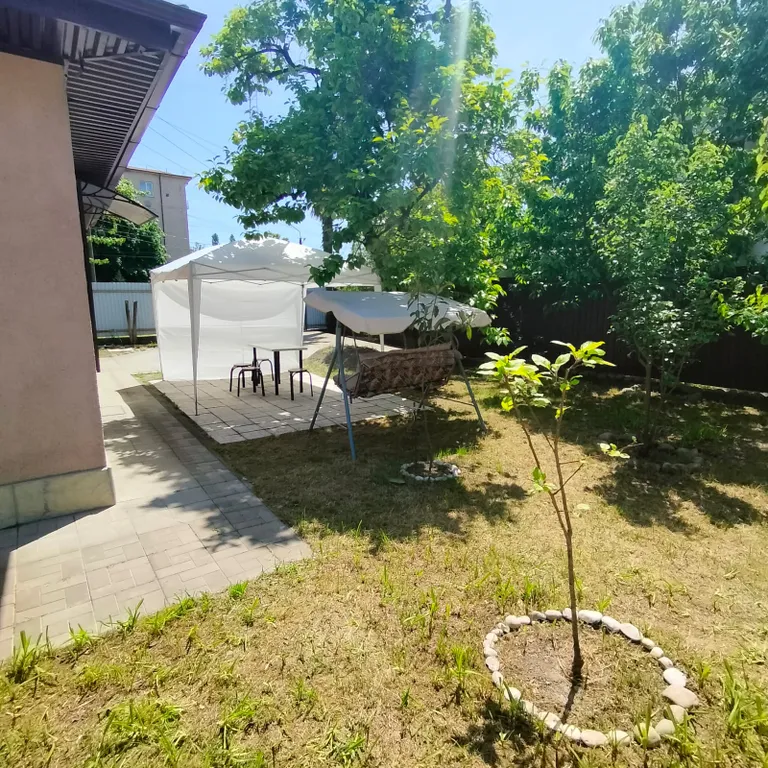 Коттедж Уютный дом у моря — Сухум