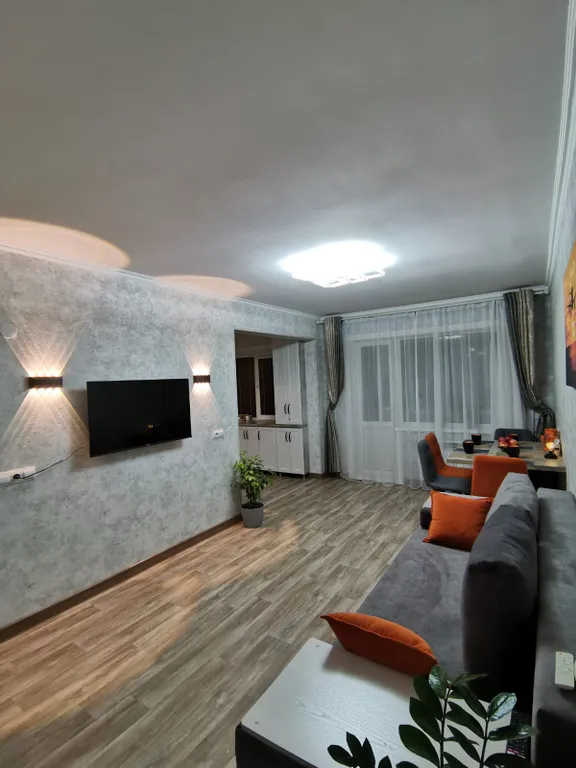 Просторная уютная квартира в 3 минутах от вокзала