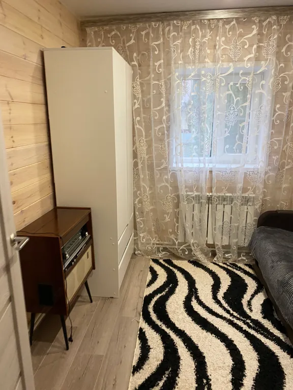 Уютный дом с прекрасным садом, лесом и рекой