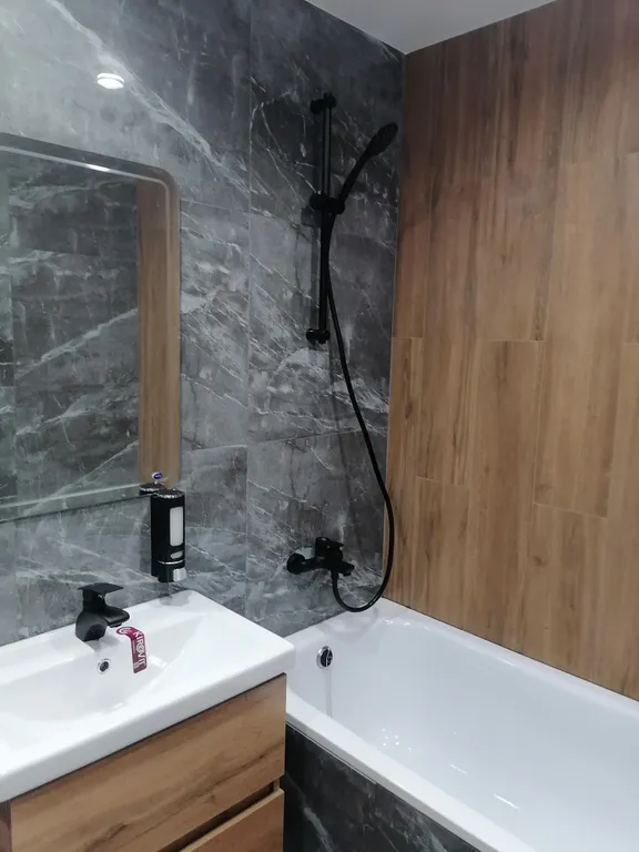 Уютная, светлая квартира в новостройке на въезде в город