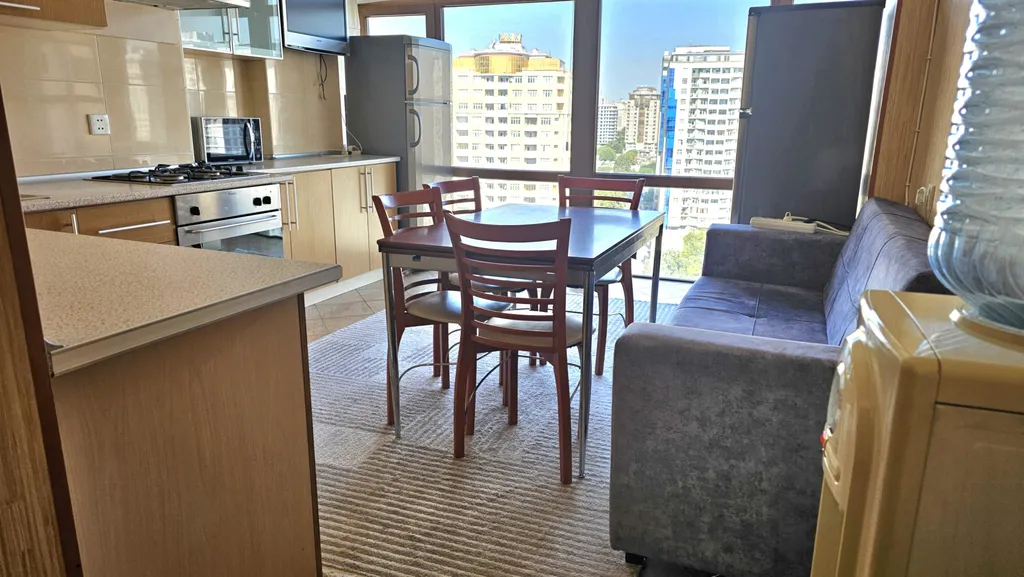 4-комнатная Квартира